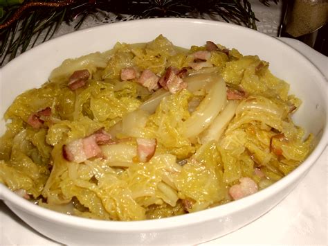 Dusena cinska kapusta s cesnakom