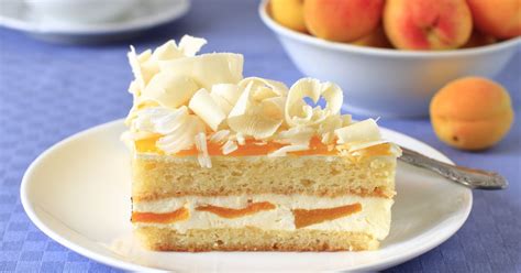 Marhuľová torta s bielou čokoládou