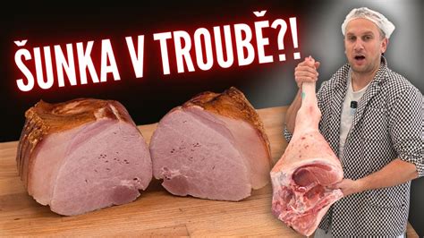 Príprava šunky na mäsiarskom pulte