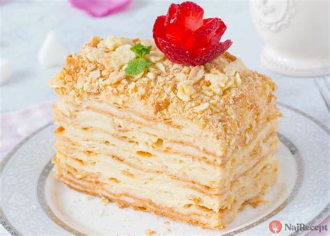 Vrstvená torta z lístkového cesta