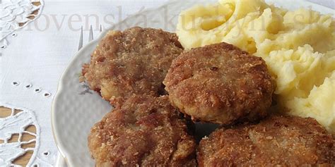 Servírovaná fašírka s vajíčkom a zemiakmi