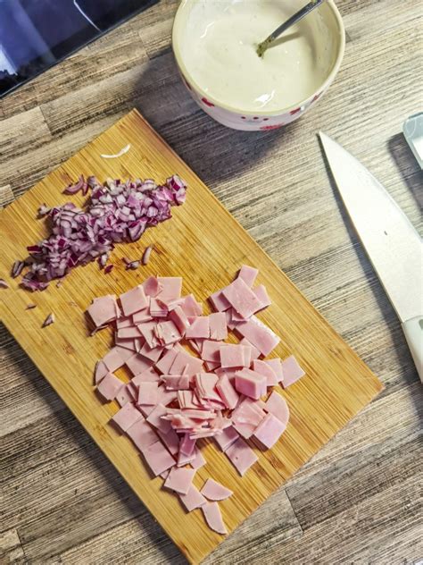 Servírovaná nakrájaná šunka