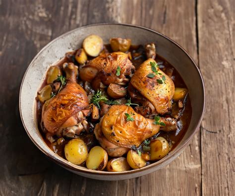 Ilustračné foto jedla Coq au vin