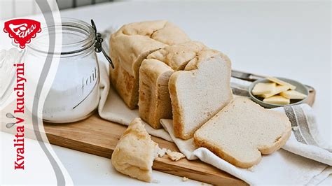 Bezlepkový chlieb pripravený v domácej pekárničke