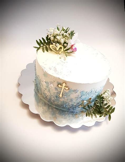 Torta na prvé sväté prijímanie s krížom a kvetmi