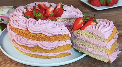 Jahodová torta s krémom