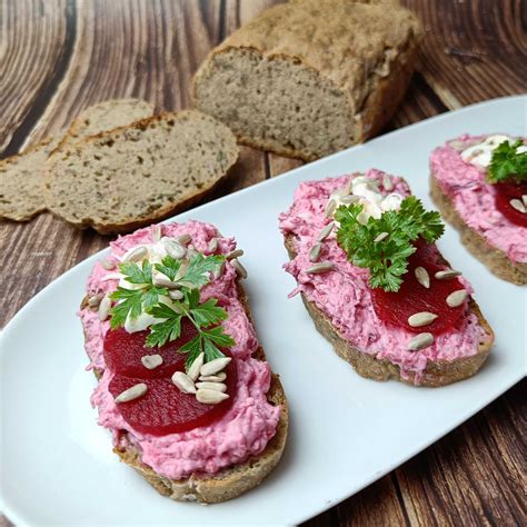 Ingrediencie na tortu z červenej repy