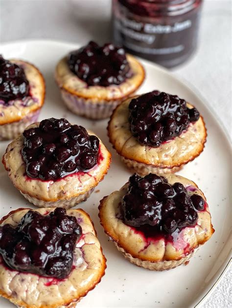 Cheesecake bez lepku a laktózy s ovocím