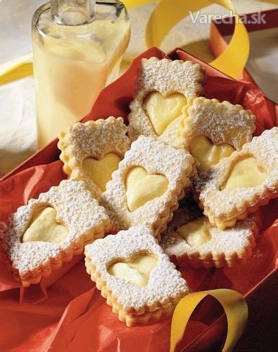 Pečivo s vaječným likérom