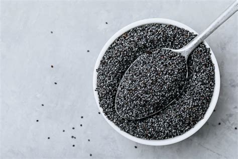 Ilustrácia tvarohu a jeho použitia v kuchyni