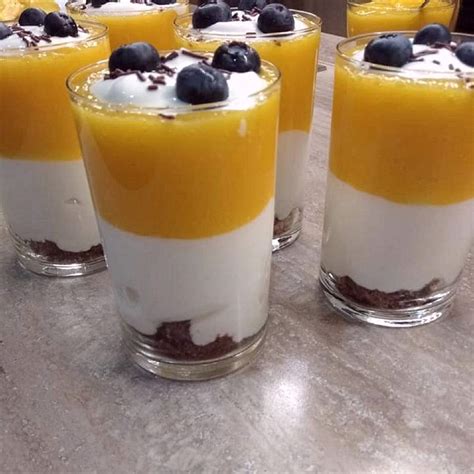 Ukážka dezertu v pohári s mascarpone krémom