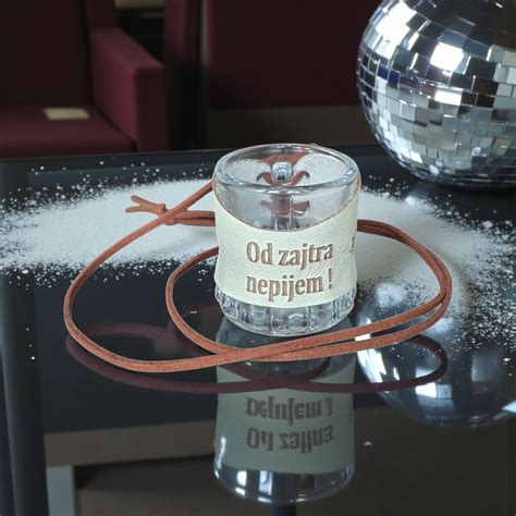 Pes s obalom od čokolády