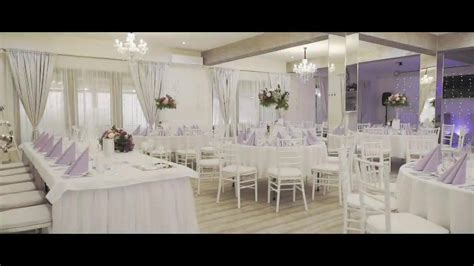 Príprava oslavy vo fotogalérii reštaurácie