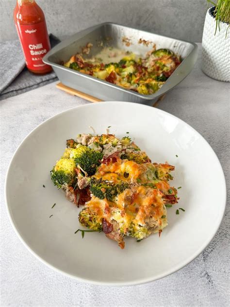 Zapečená brokolica s kuracím mäsom
