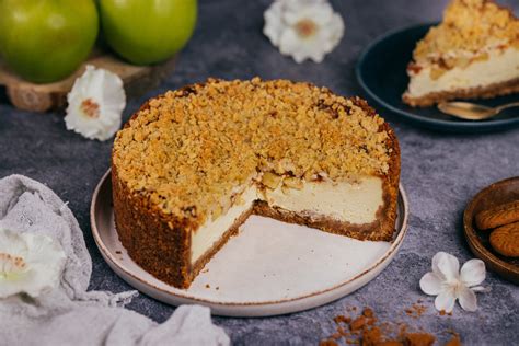 Jablkový cheesecake s posýpkou