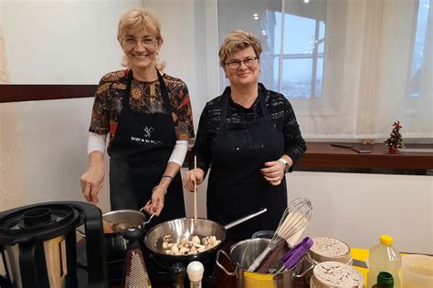 Fotografia účastníkov kurzu varenia