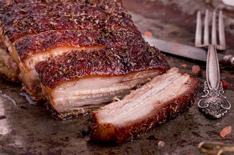 Chrumkavý pečený bôčik