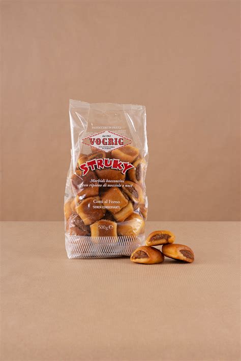 Struky rohovníka obyčajného