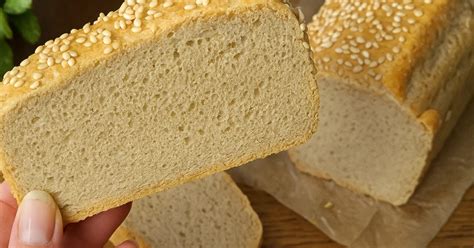 Hotový ovseno-semienkový chlieb