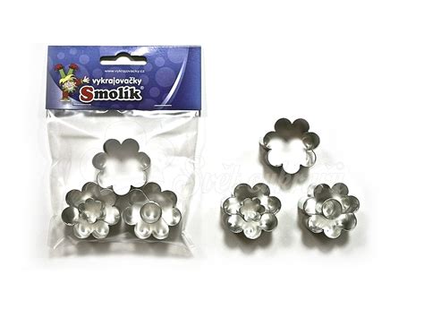 Sada formičiek na pečenie