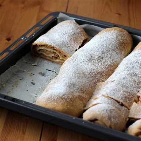 Kroky prípravy tvarohovej štrúdle