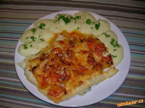 Zapečený pangasius s bylinkami a citrónom